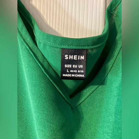 SHEIN Emerald V-Neck Off the Shoulder Blouse - Picture 3 of 7